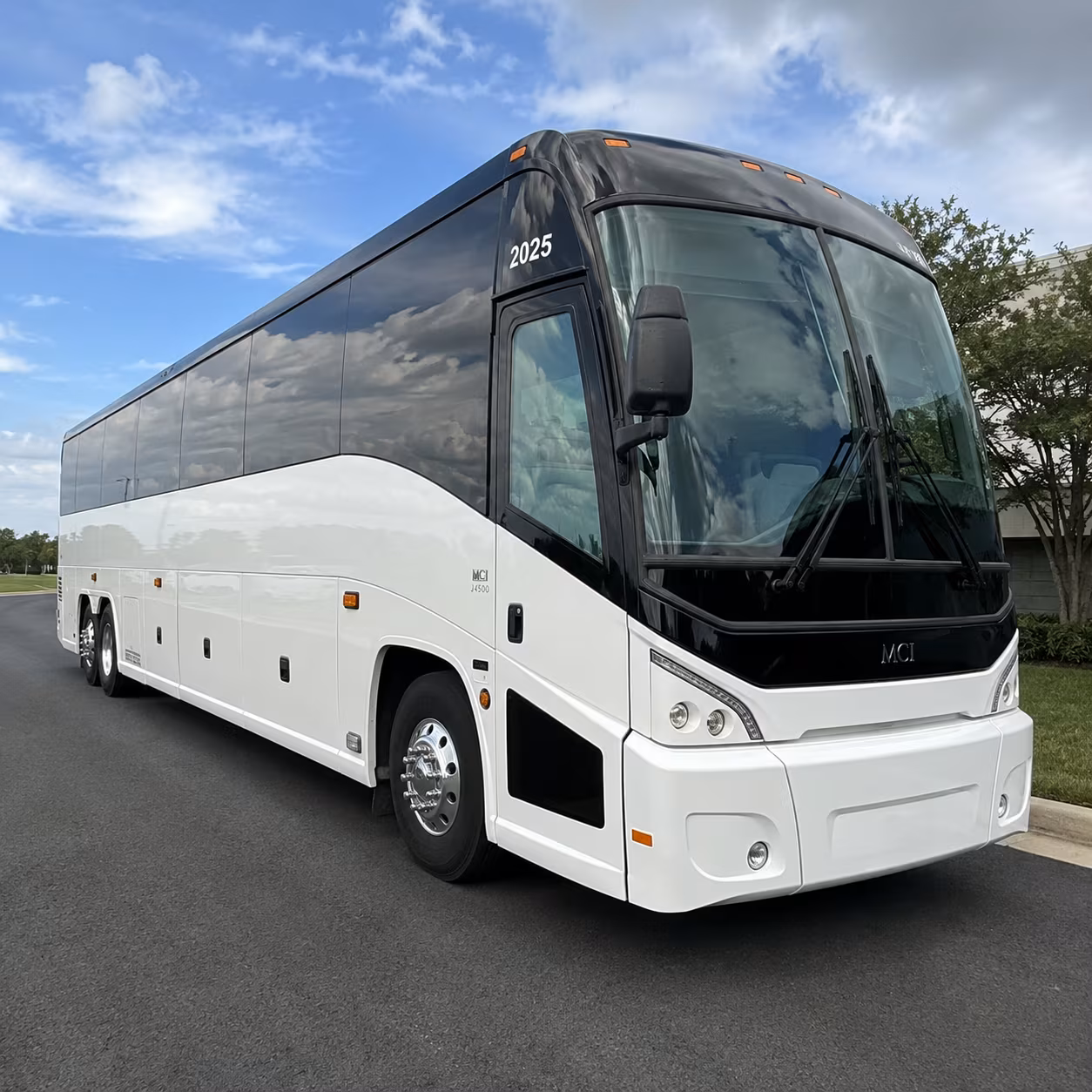 bus rentals for local high school and youth sporting events around league city