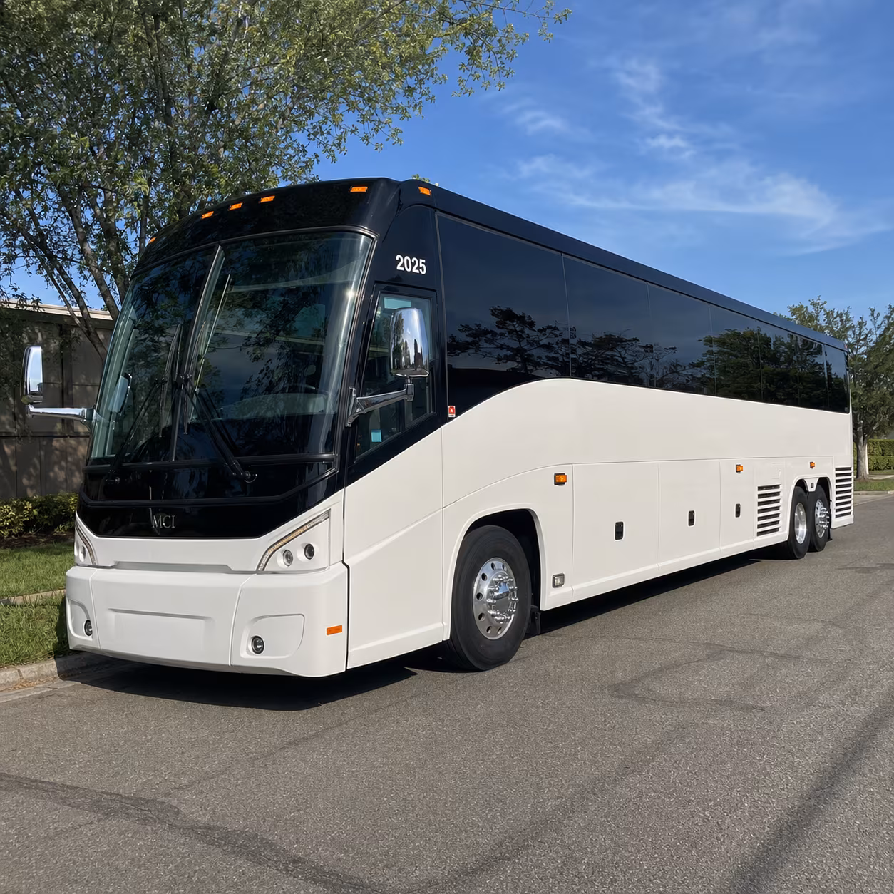 corporate shuttle buses for nasa johnson space center contractors and staff