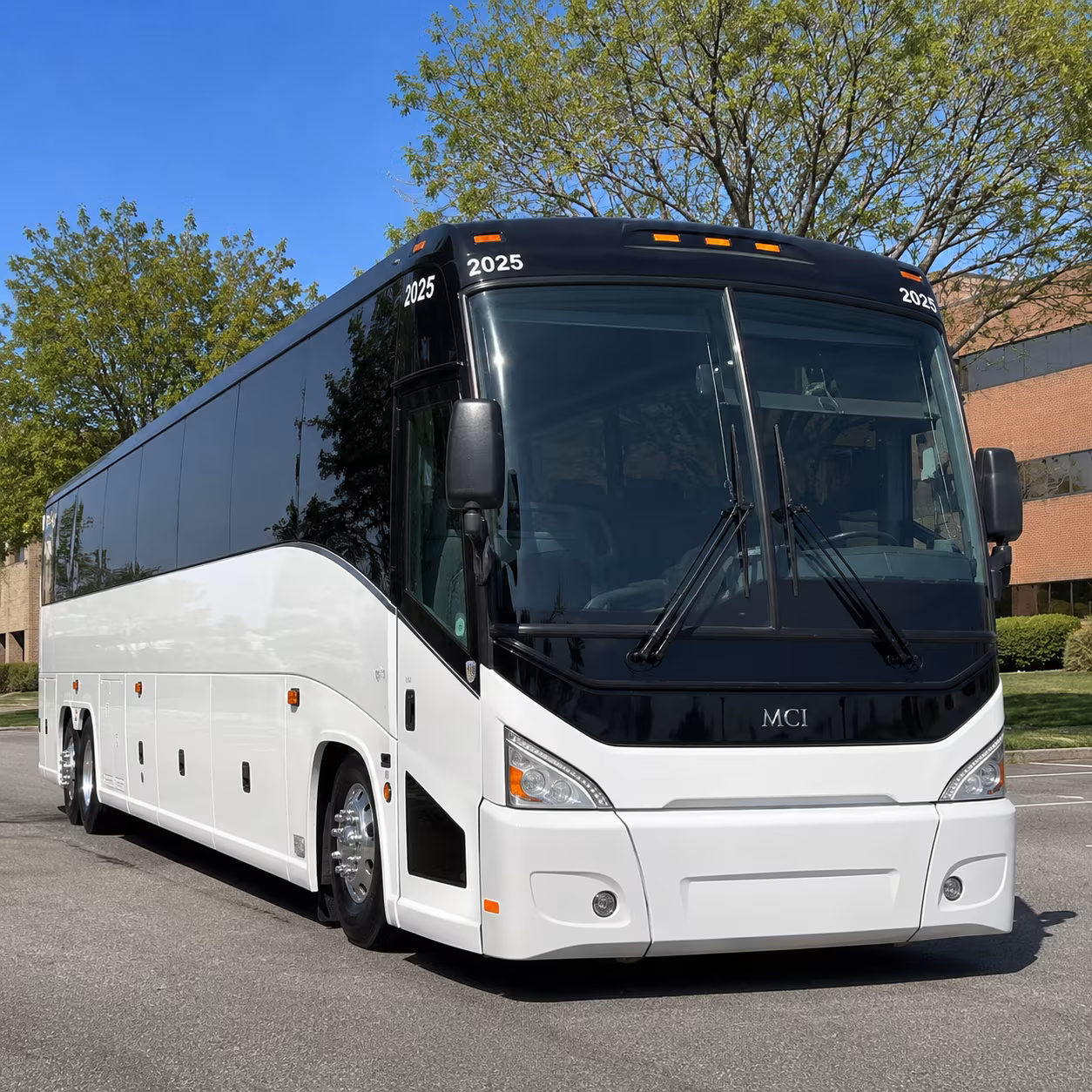 fan buses to houston astros games at daikin park