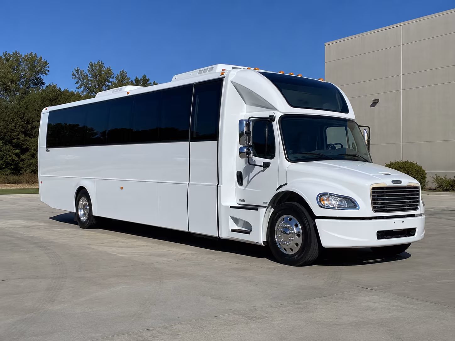 league city 28 passenger party bus